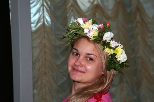 Венки своими руками, мастер класс. Плетение цветочных венков