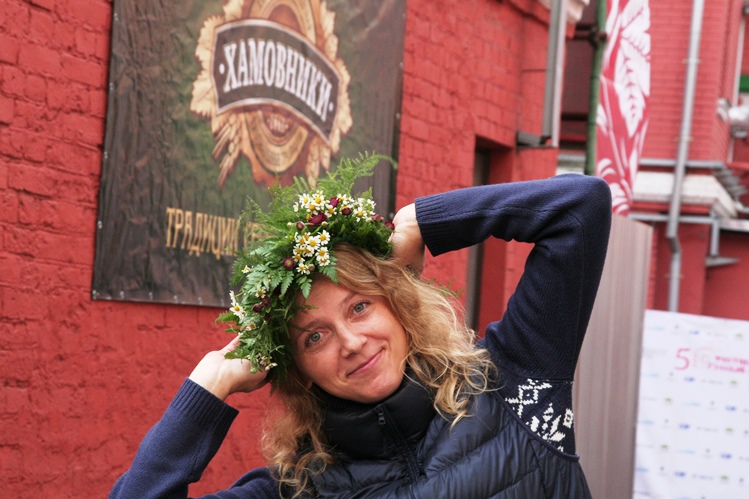 Венки своими руками, мастер класс. Плетение цветочных венков Венки своими руками, мастер класс. Плетение цветочных венков