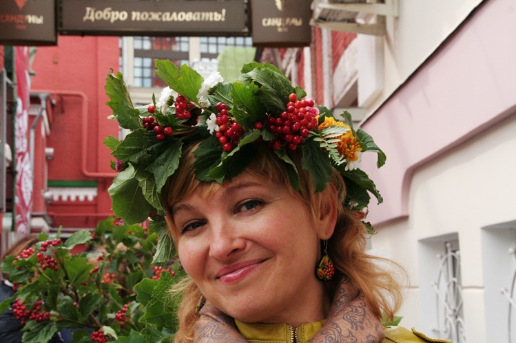 Венки своими руками, мастер класс. Плетение цветочных венков Венки своими руками, мастер класс. Плетение цветочных венков